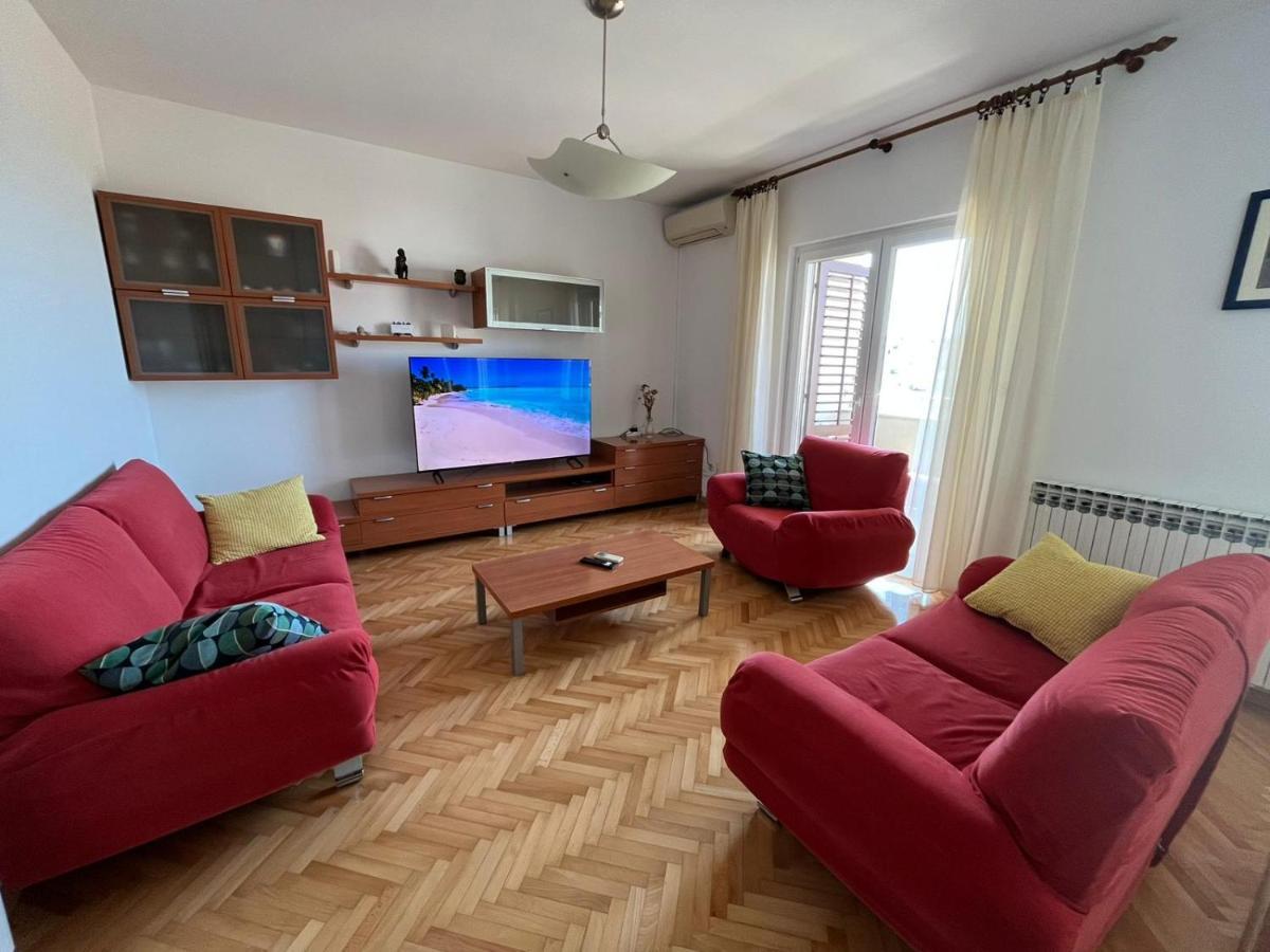 Apartment Lily Podstrana Luaran gambar