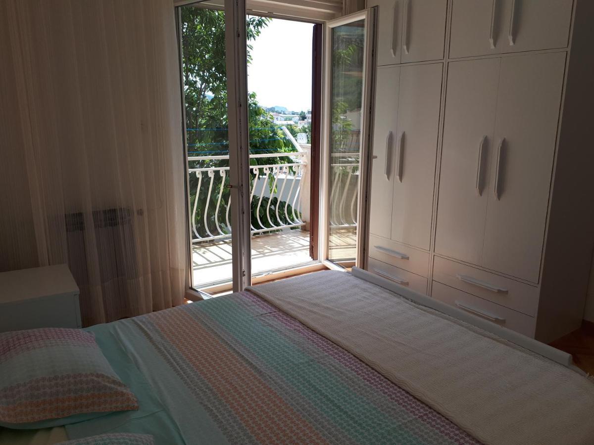 Apartment Lily Podstrana Luaran gambar